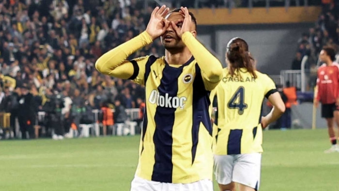 Fenerbahçe, Avrupa Ligi’nde Manchester United’la berabere kaldı